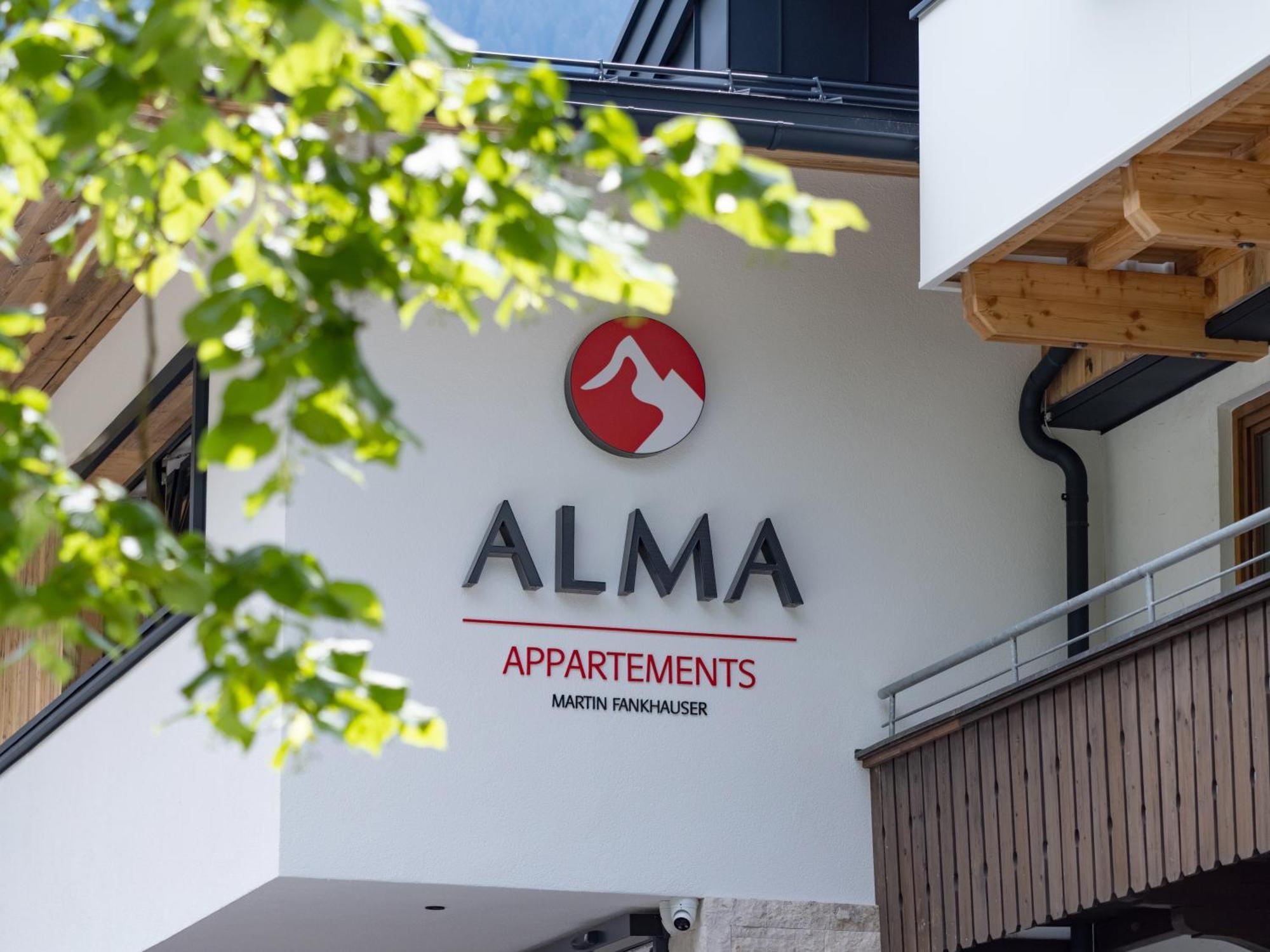Appartements Alma Mayrhofen Exterior photo